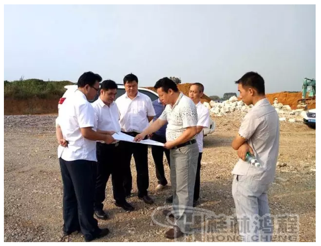 重鈣磨粉機，重鈣，HCH1395，超細環(huán)輥磨,武宣碳酸鈣