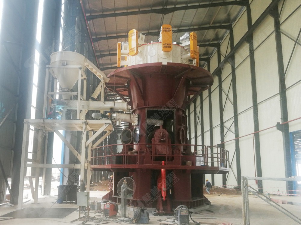 購鴻程9臺1700HLMX輥式超細立磨機！客戶信任能讓人從心底感受到掉淚的溫暖!